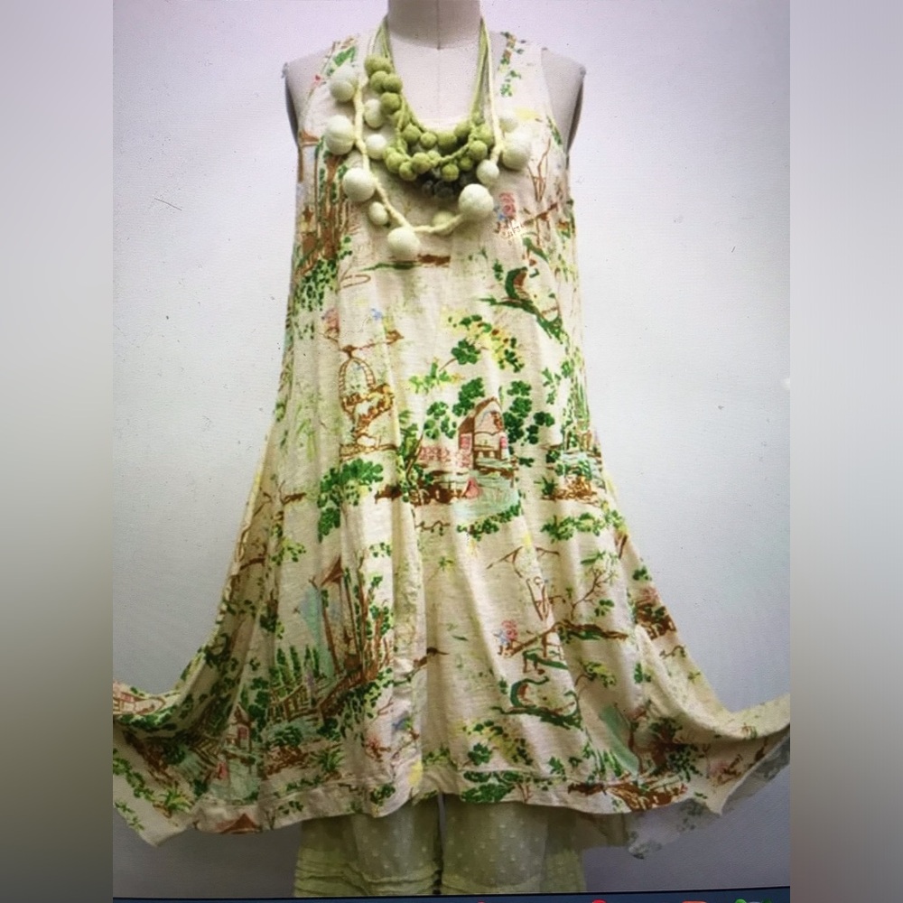 Krista Larson Short Ballet 100% Cotton Cream Landscape